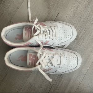 New Balance White and Pink Athletic Shoes
